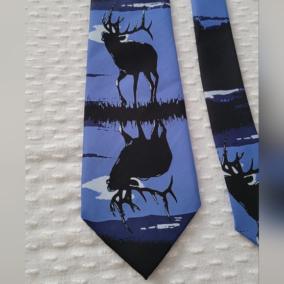 Tie Men's Deer Buck Night Scene Handmade Neck Tie - Picture 2 of 15